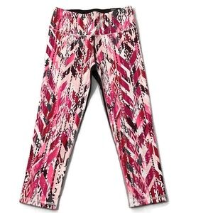 Victoria’s Secret VSX Sport Knockout Capri Leggings
